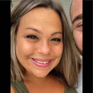 Meet your Posher, Nina